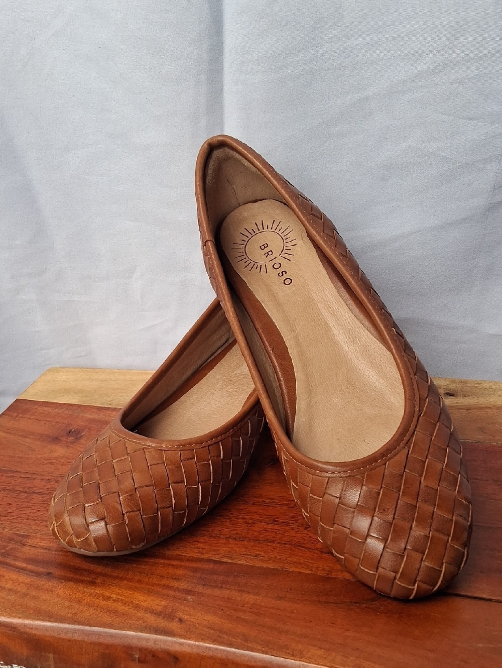 Brioso Women’s Woven  Leather Heels 8 brown